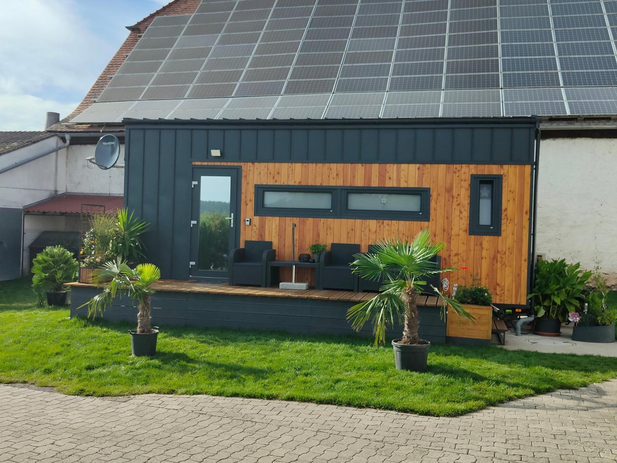 Apartment Mariolas Tinyhouse *
